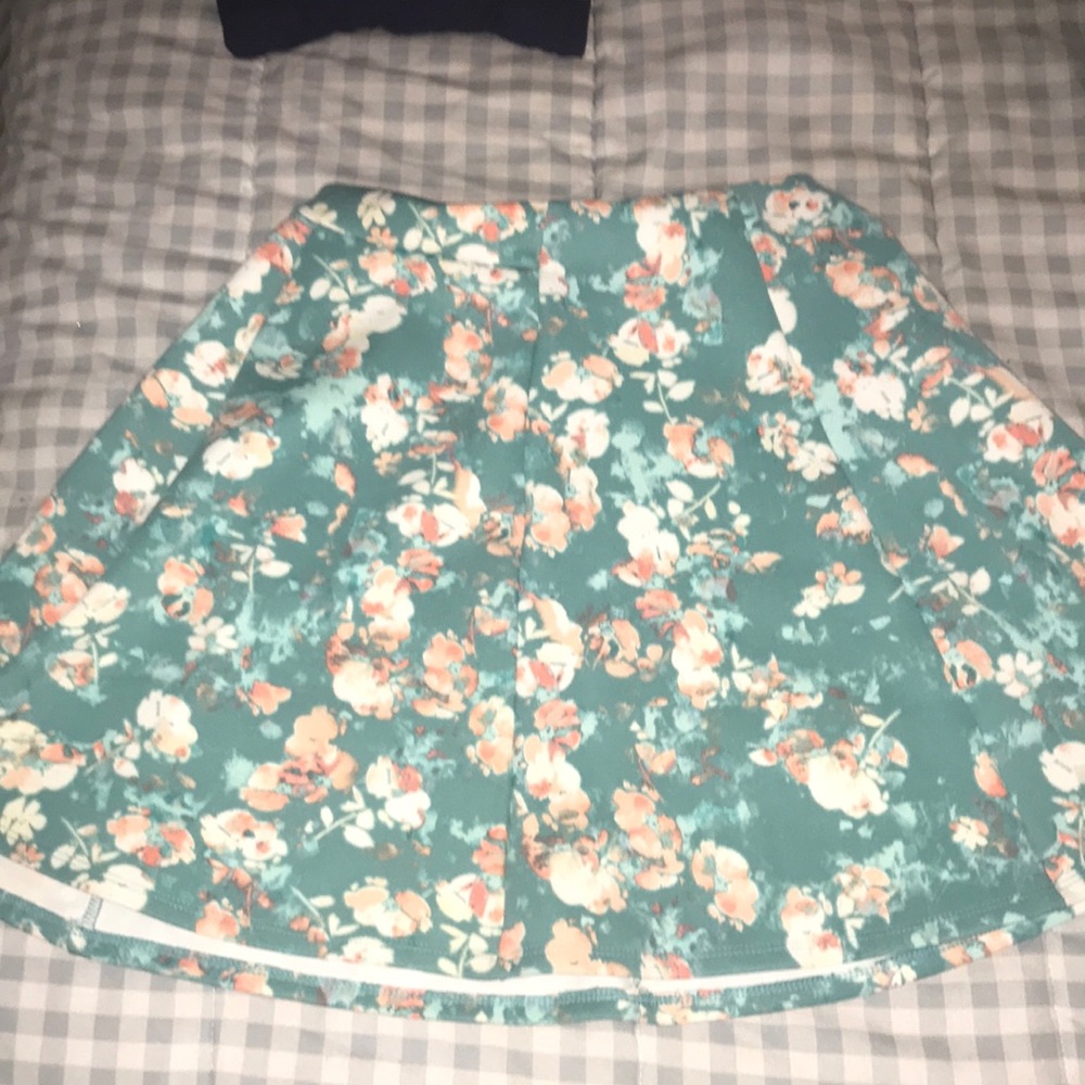 Skater skirt